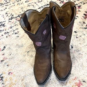 Girls size 1 wonderful condition boots